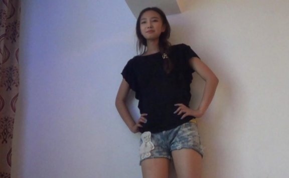 资讯|黑冰女神 找个美女随意践踏 [17分26秒]