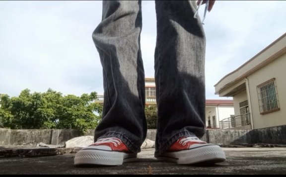 资讯|crush 学妹全程语言嫌弃户外帆布鞋一脚一个留下满地尸体 [10分24秒]