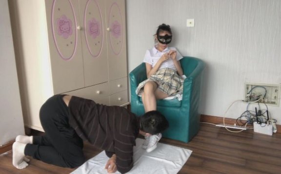 资讯|活力诗蔓 暴力帆布鞋校花的疯狂发泄 [48分56秒]