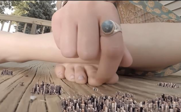 资讯|crush 《GTS-绝版重置电影》缩小城市APP三部曲《超大体型差》《肉丝》《高跟》《裸足》 [10分24秒]