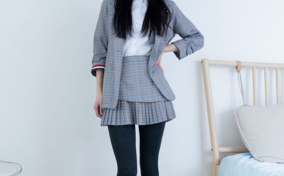 资讯|物恋传媒 – NO.2479期 《茯苓》 皮鞋,厚灰连裤棉袜,物恋传媒摄影作品