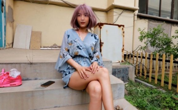 资讯|crush 《芊芊》高跟鞋下独角仙幼虫 [10分24秒]